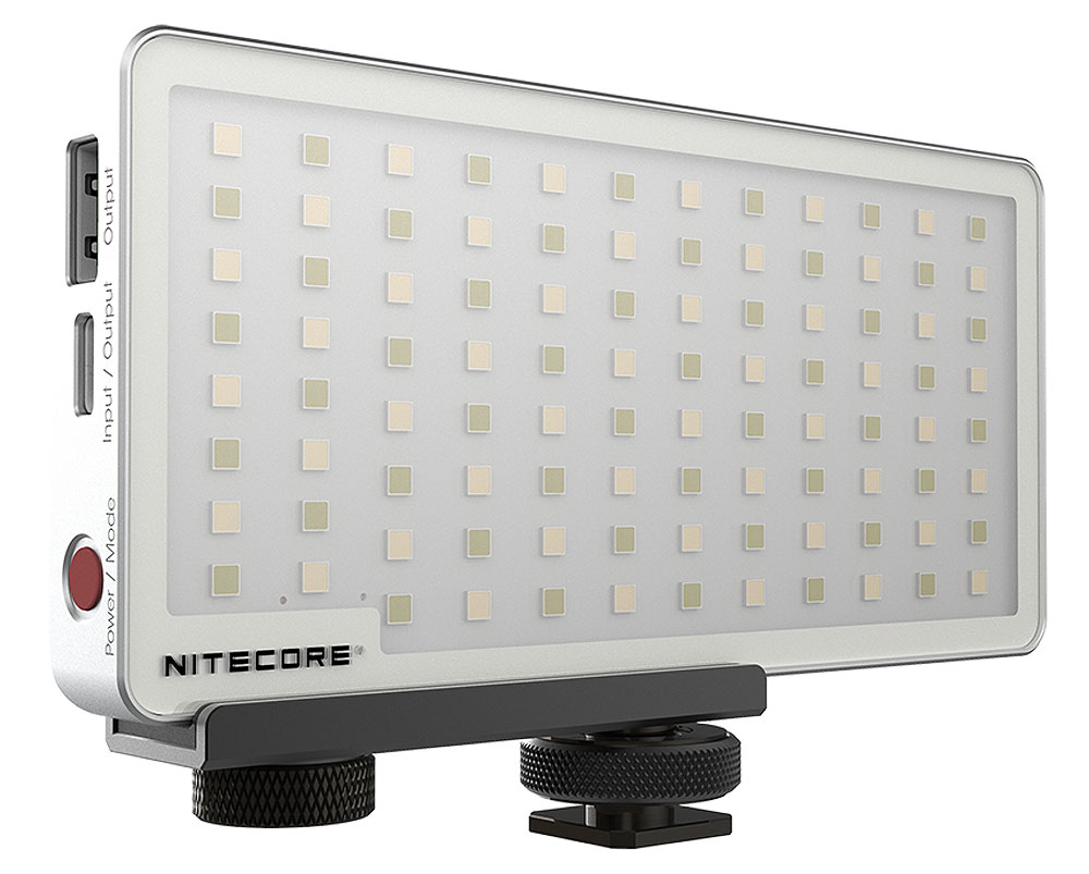 Nitecore Powerbank mit Licht SLC10